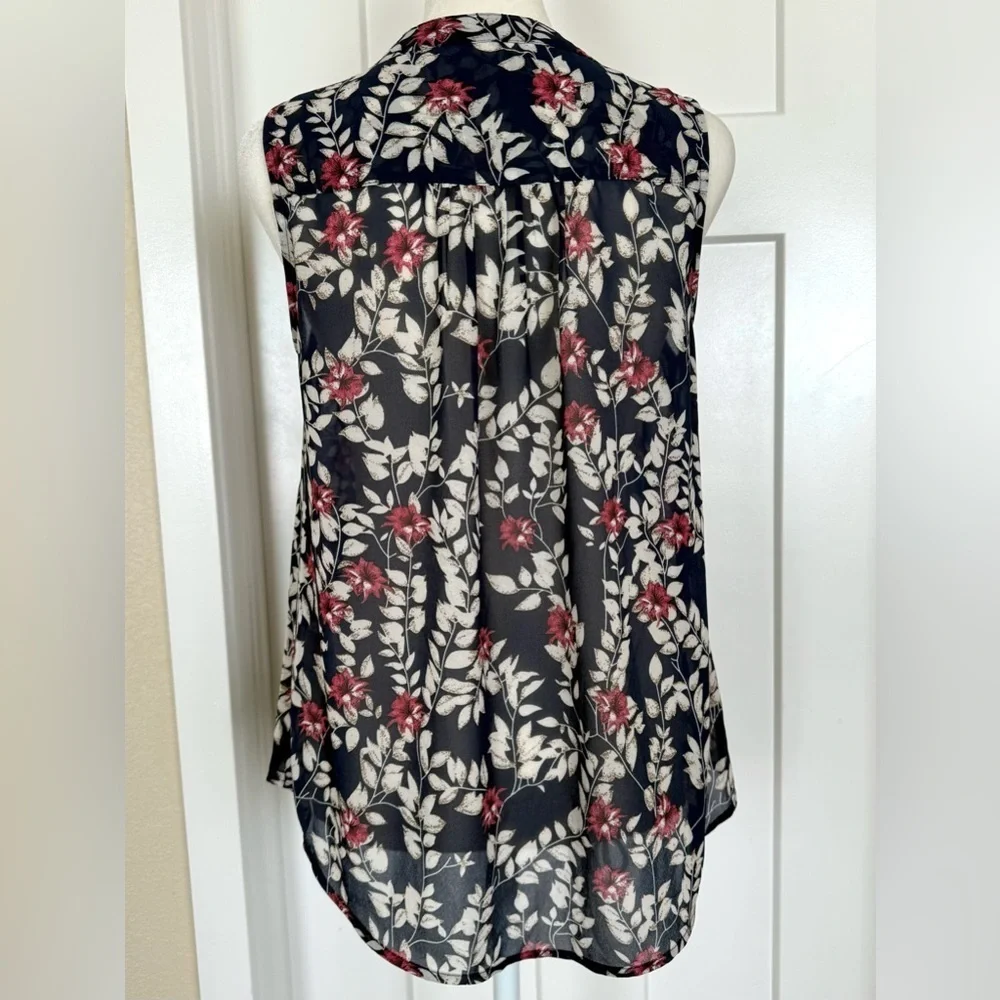 Fun2Fun Ulrica Tie Neck Floral Blouse – Navy, Red & Cream – XS